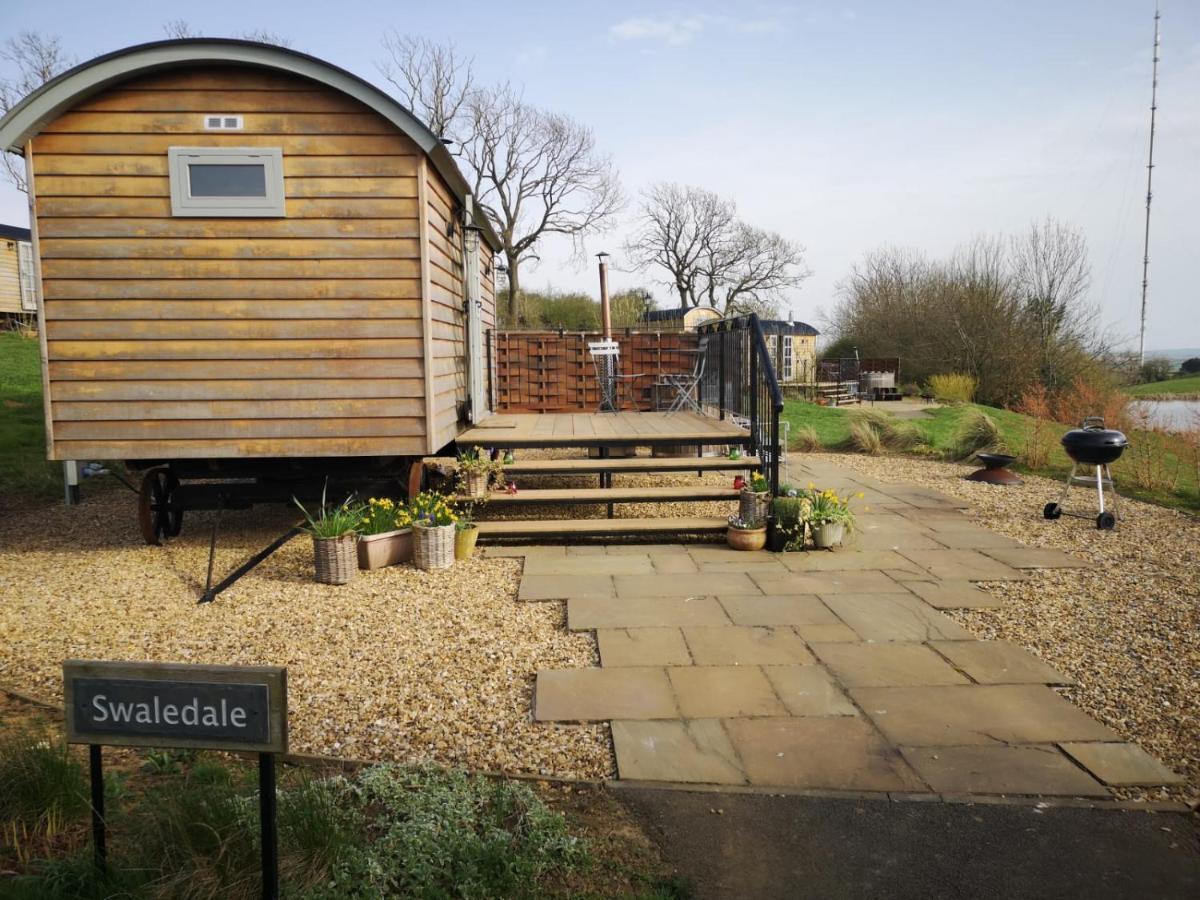 Fair Farm Hideaway Villa Waltham on the Wolds Bagian luar foto