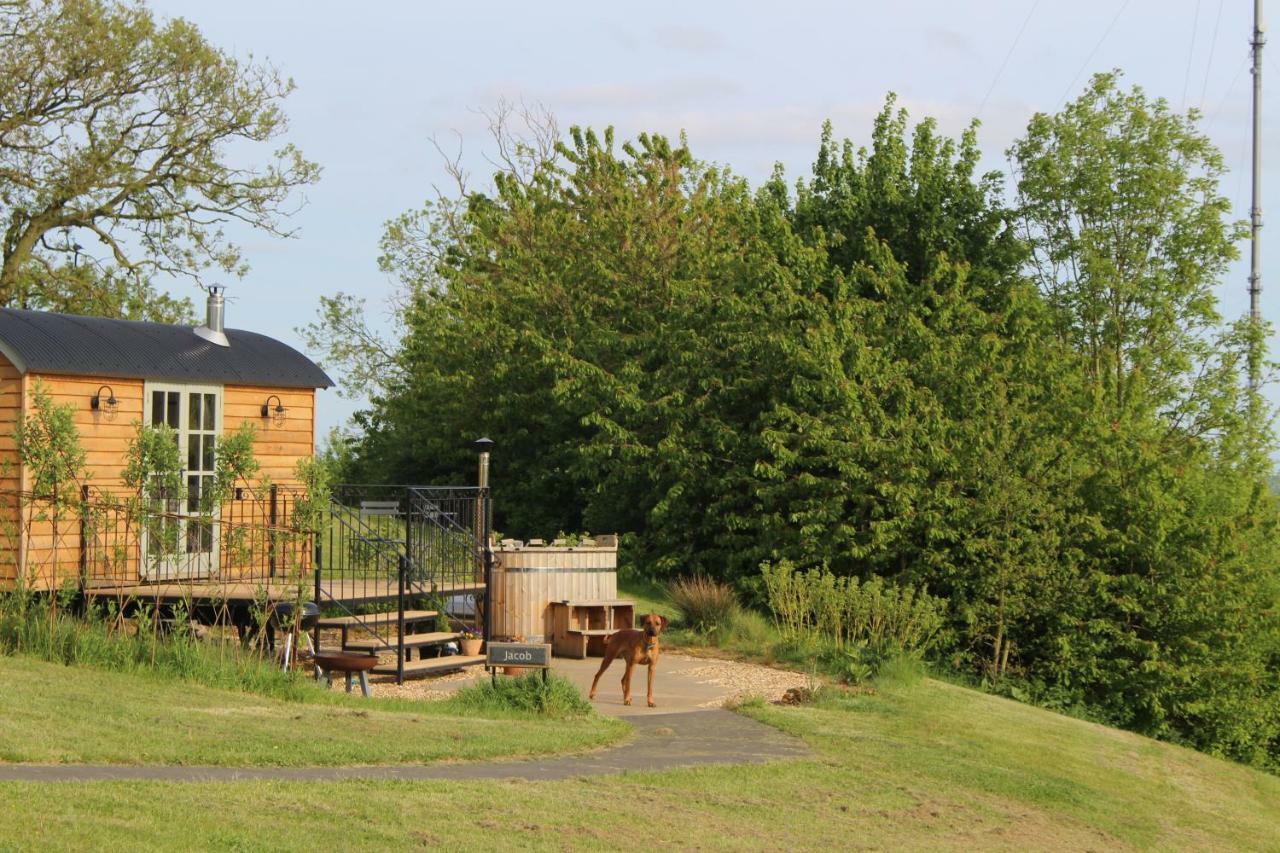 Fair Farm Hideaway Villa Waltham on the Wolds Bagian luar foto