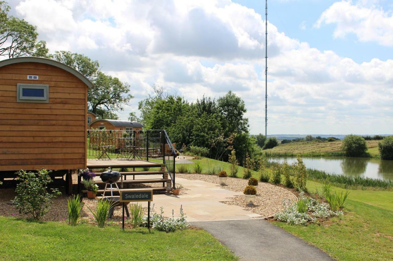 Fair Farm Hideaway Villa Waltham on the Wolds Bagian luar foto